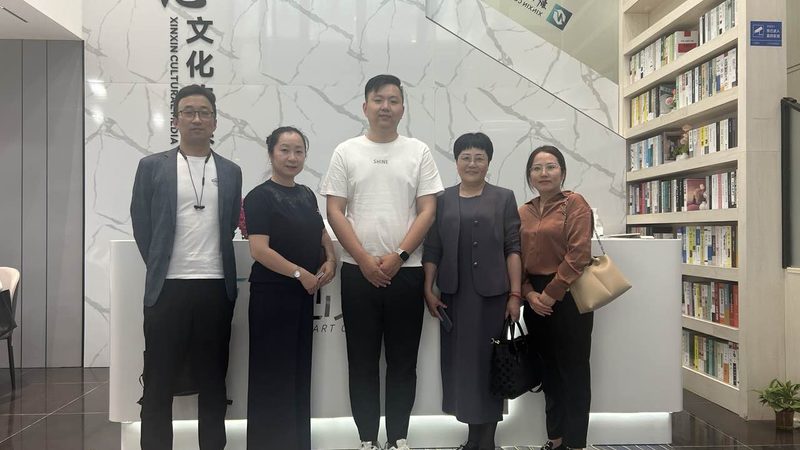 目前市面上常见的脚本写作工具主要有以下几类：